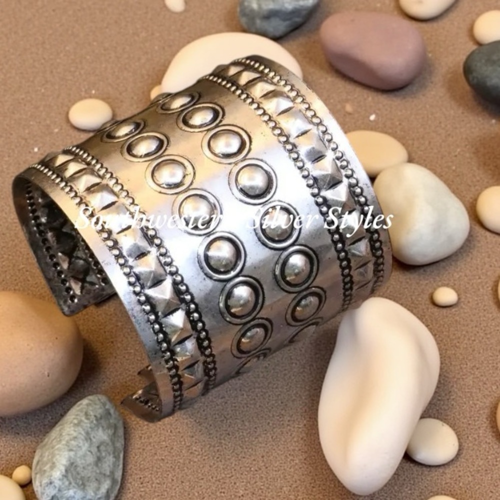 Southwestern Boho Urban Cowgirl Chic Silver Plated Iron Wide Cuff Bracelet